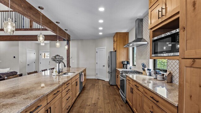 Building Photo - 2545 Fryingpan Dr