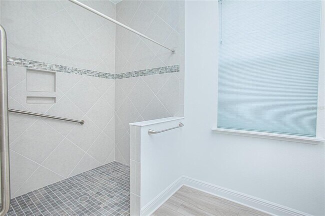 Building Photo - 12034 Sprite Ln