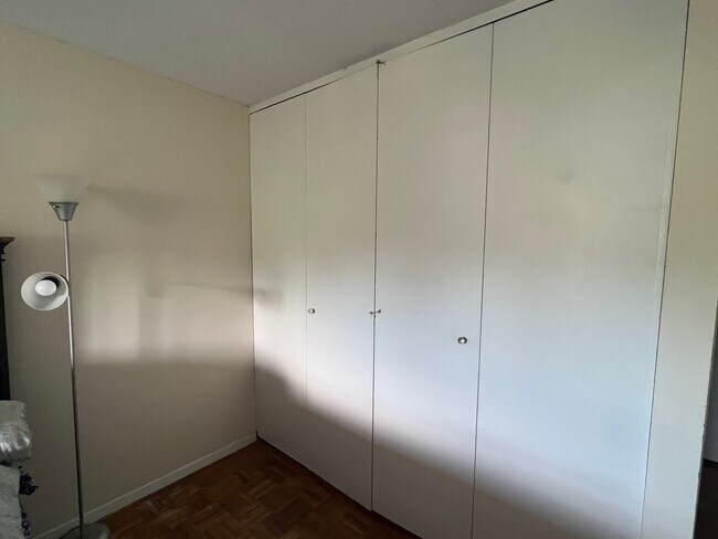 Building Photo - 27 Northill St