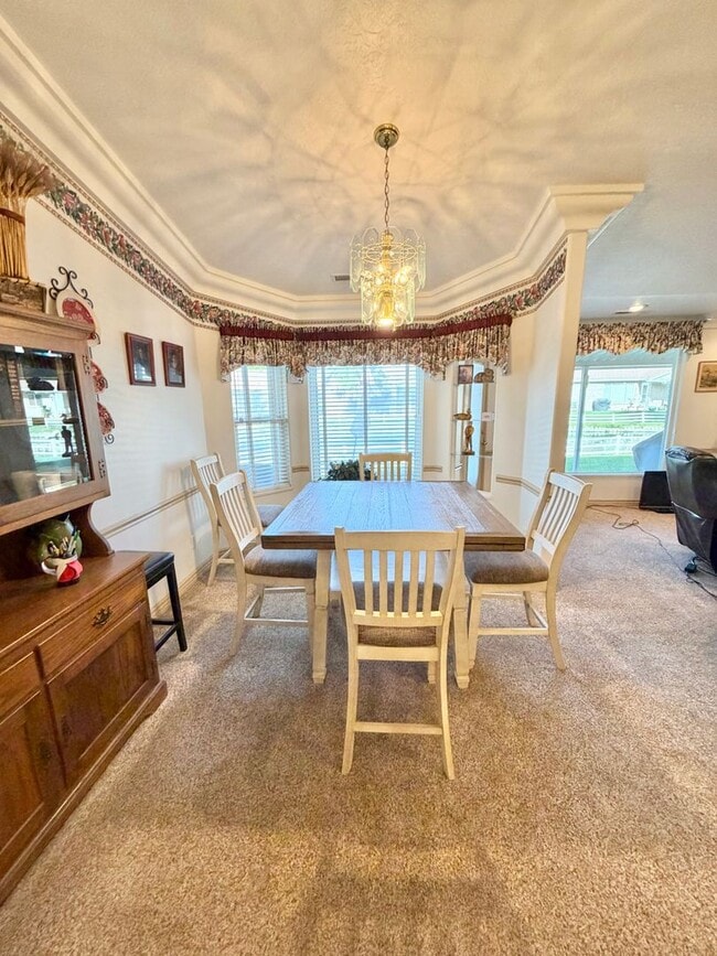 Building Photo - 3 Bed 2 Bath Home in Meadow Creak!! 55+ Community!!!