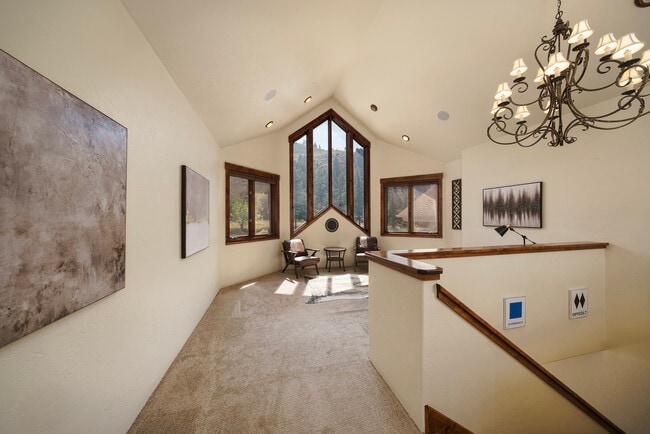 Building Photo - 35021 US-6