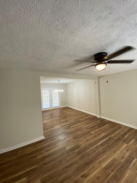 Building Photo - 3304 Alva Ct