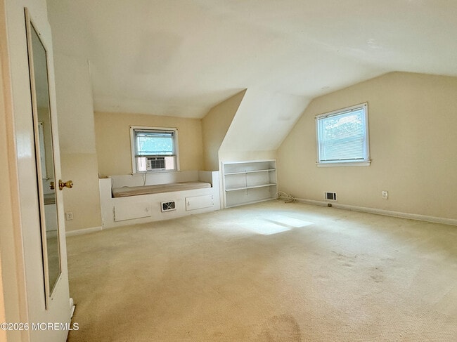 Building Photo - 34 Highland Ave