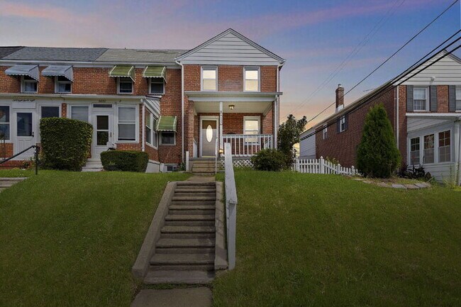 Building Photo - 6832 Broening Rd