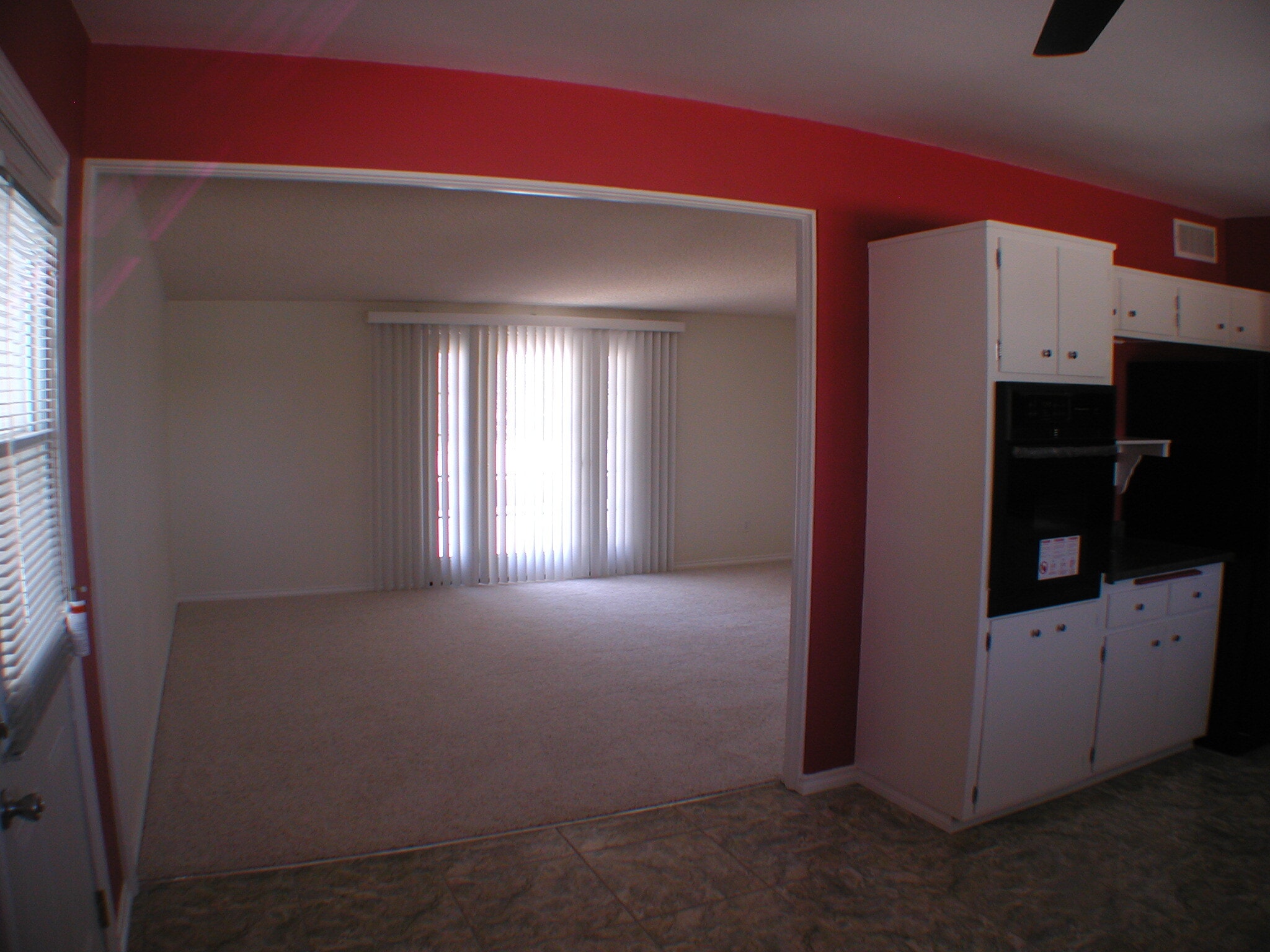 Building Photo - 72461 Sunnyvale Dr