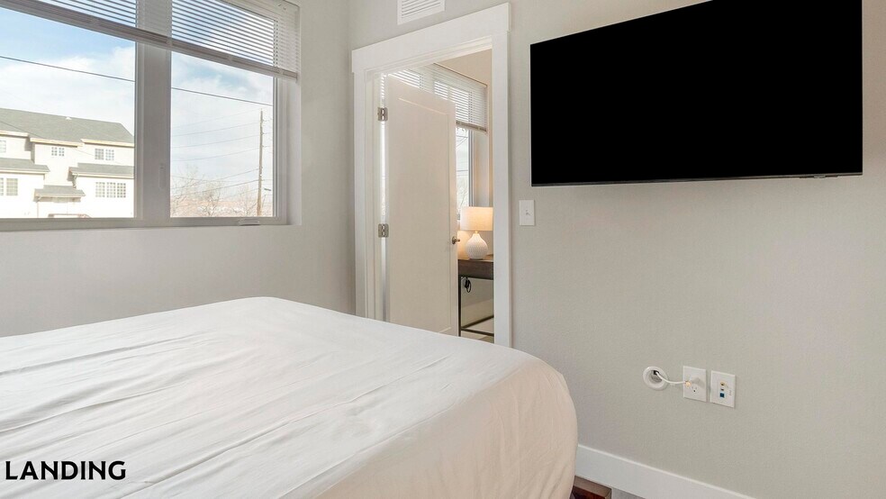 Building Photo - 2720 S Federal Blvd