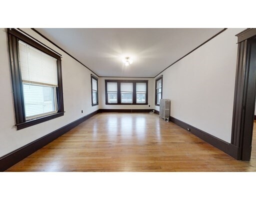 Building Photo - 100 Waverley Ave