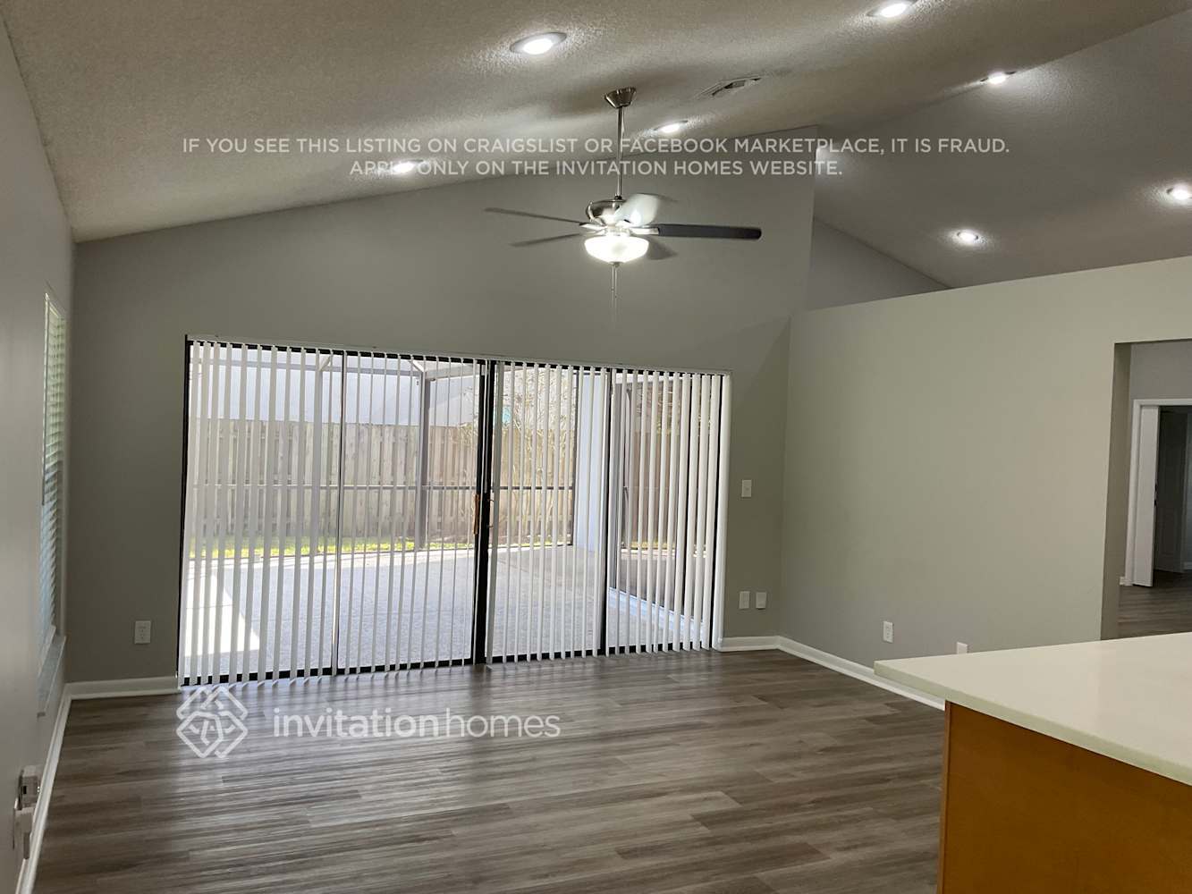 Building Photo - 5514 SW 89th Ave