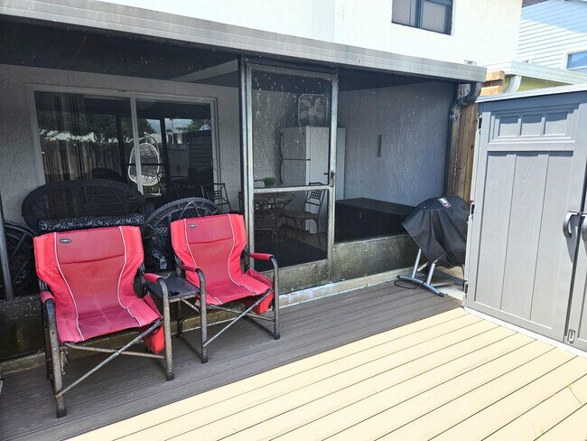Building Photo - 402 Sailfish Ave