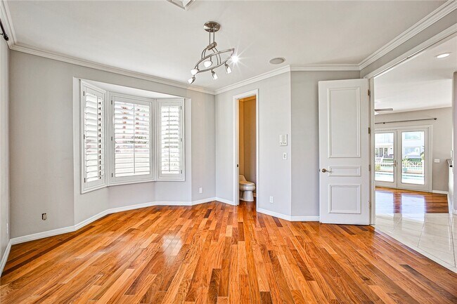Building Photo - 3137 Beach View Ct