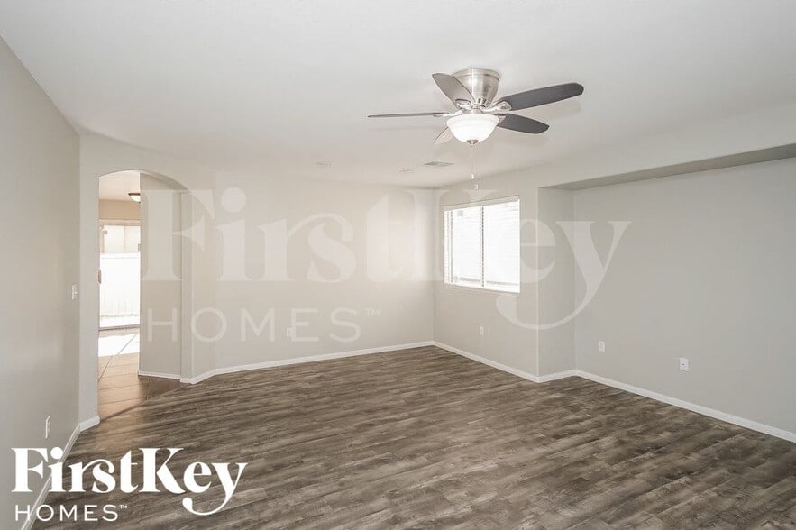 Building Photo - 7256 Plushstone St