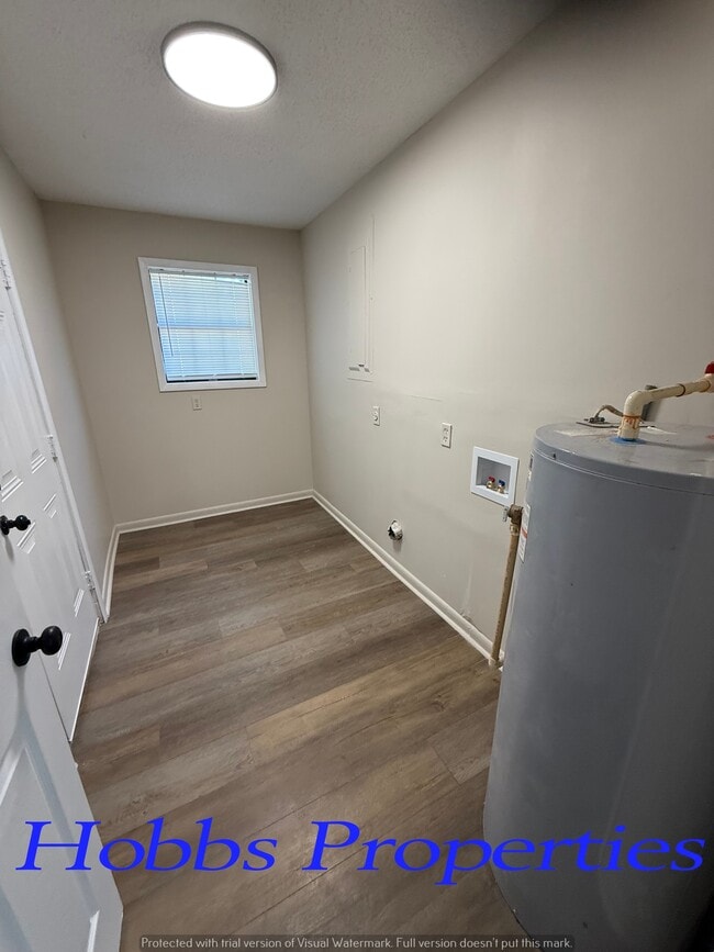 Building Photo - 17650 Brownsferry Rd