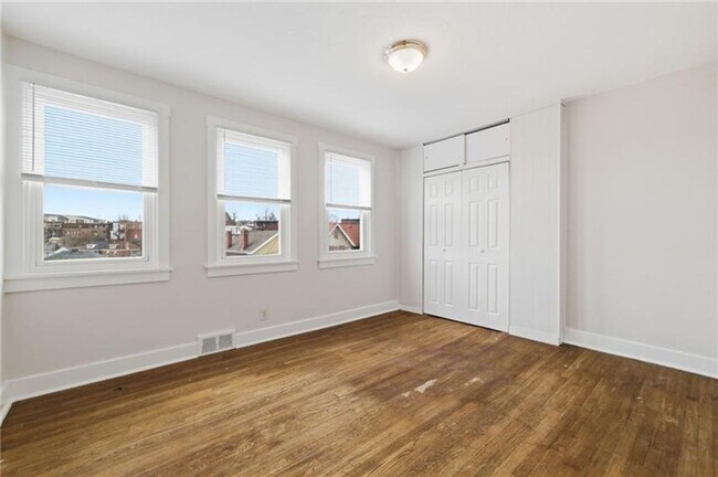 Building Photo - Beautiful Home for Rent