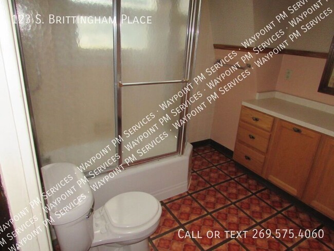 Building Photo - 123 S Brittingham Pl