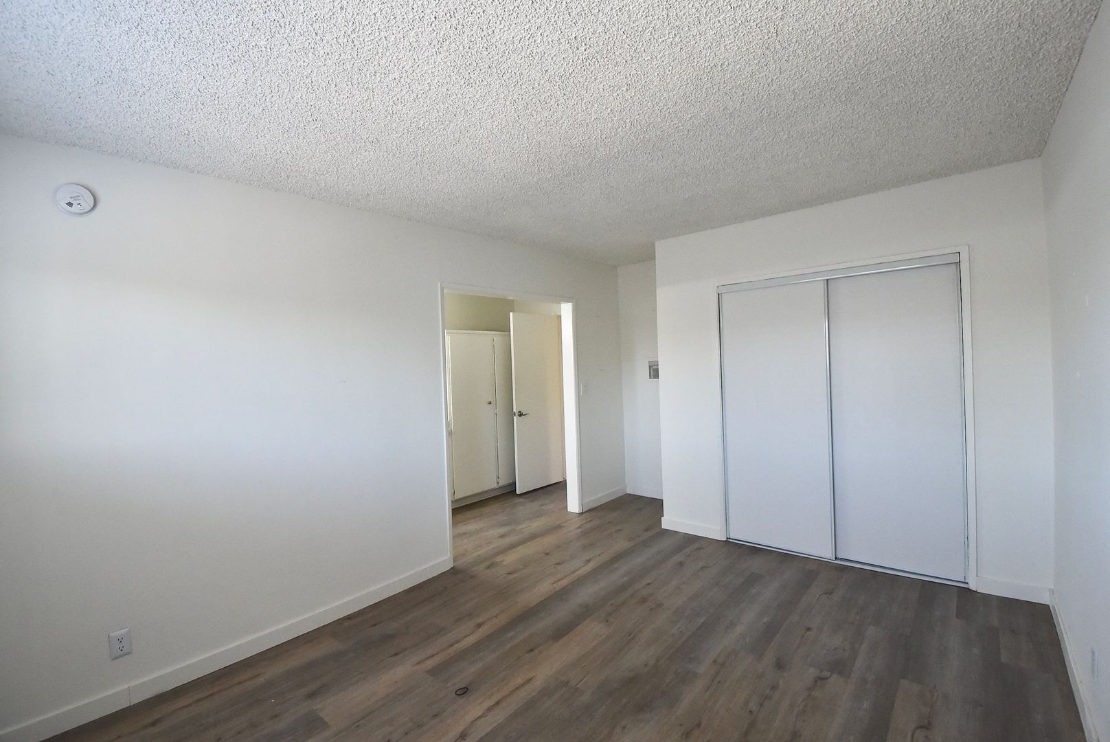 Building Photo - 12255 Burbank Blvd