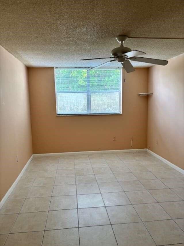 Building Photo - 9401 Lime Bay Blvd