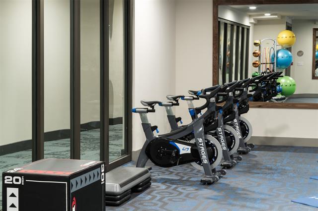 Building Photo - 5613 Belmont Ave