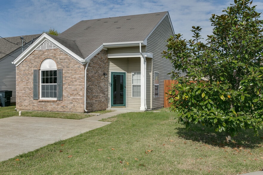 Building Photo - 1139 Alandee St.
