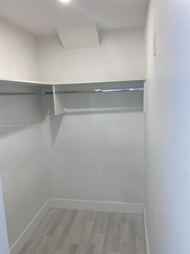 Building Photo - 2755 NW 191st Terrace