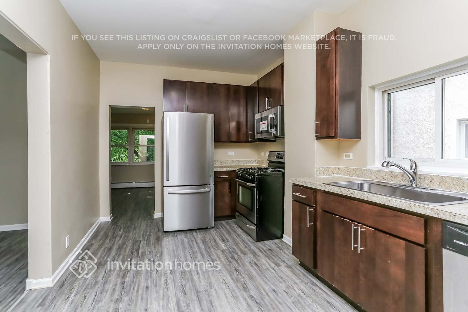 Building Photo - 835 Marengo Ave