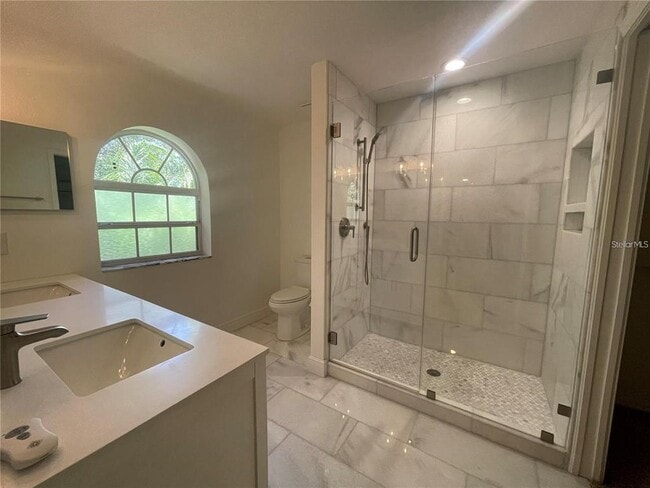 Building Photo - 4275 CASTLEBRIDGE Ln