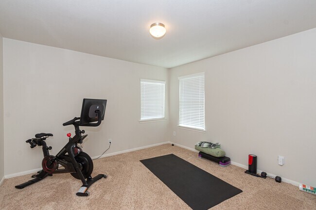 Building Photo - 8311 Bay Oaks Dr