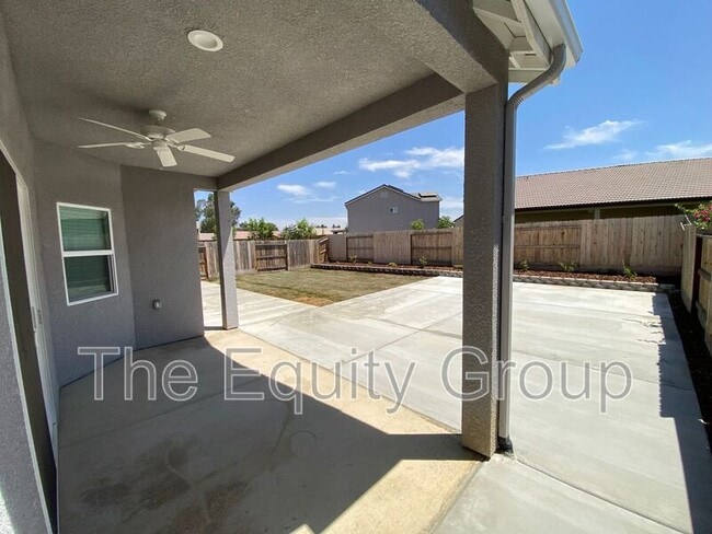 Building Photo - 1129 E Harter Dr