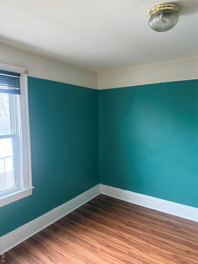 Building Photo - 211-20 99th Ave