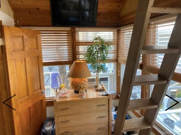 Building Photo - 151 Ocean Rd