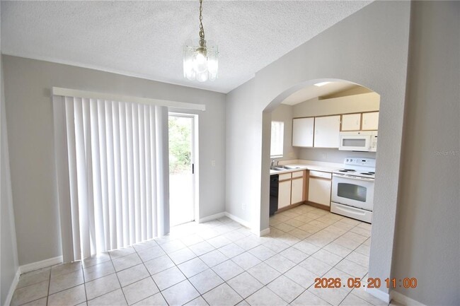 Building Photo - 12116 Feldwood Creek Ln