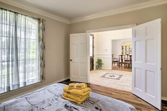 Building Photo - 15307 T C Jester Blvd