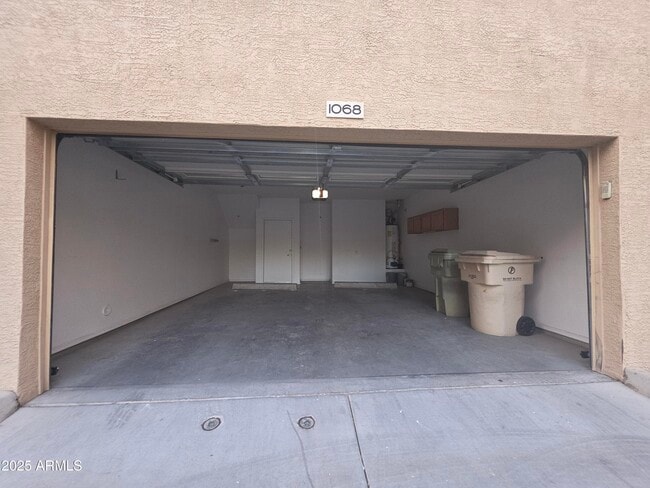 Building Photo - 6605 N 93RD Ave