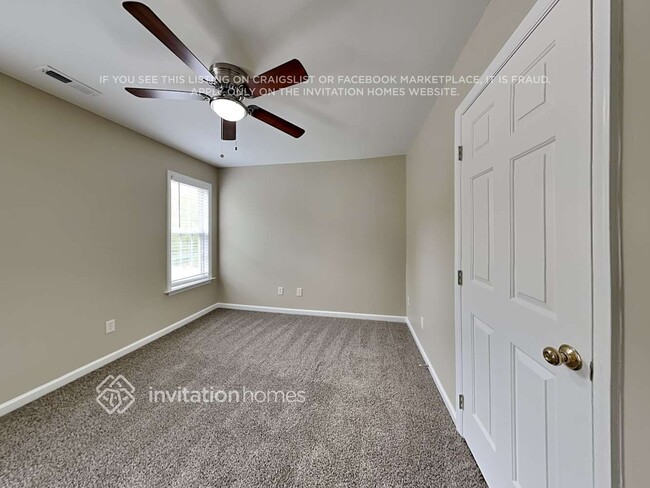 Building Photo - 6829 Oviedo Dr