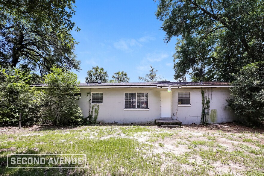Building Photo - 3015 Lansdell Dr
