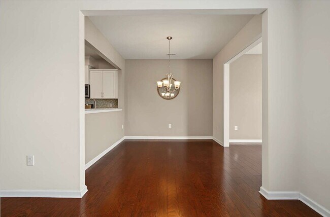 Building Photo - 3-Bed Townhome in Brier Creek
