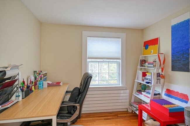 Building Photo - 60 Kilburn Rd