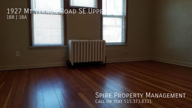 Building Photo - 1 Bedroom Duplex (upper) All Bills Paid!!