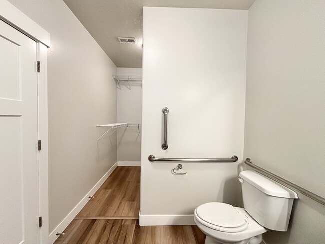 Building Photo - 13084 S Tortola Dr