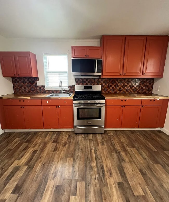 Building Photo - Nice 3 bedroom Home!
