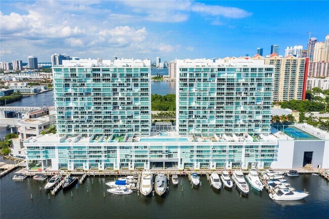 Building Photo - 400 Sunny Isles Blvd