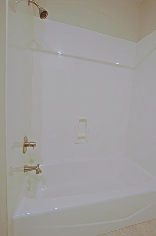 Building Photo - 9311 E Cavalry Dr