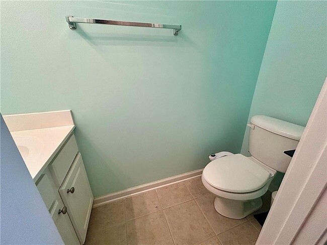 Building Photo - 4692 Wehunt Commons Dr