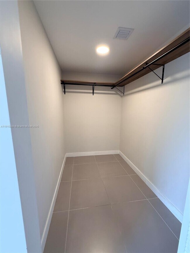 Building Photo - 25743 SW 144th Ave