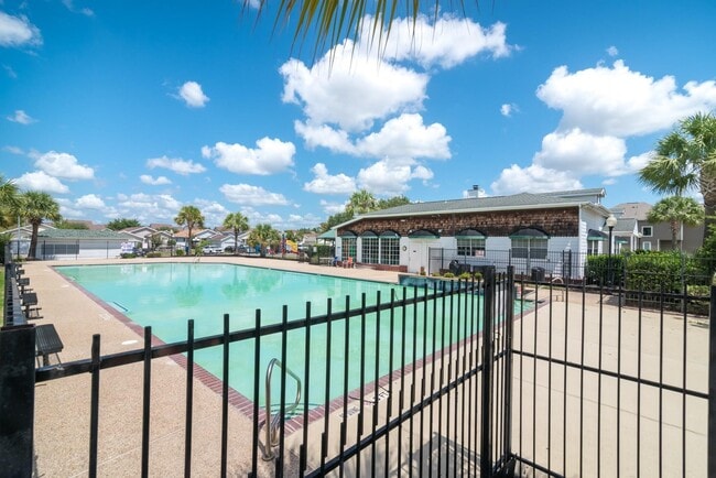 Building Photo - 10115 Berrybriar Ln