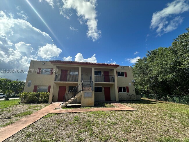 Building Photo - 1718 NW 56th Terrace