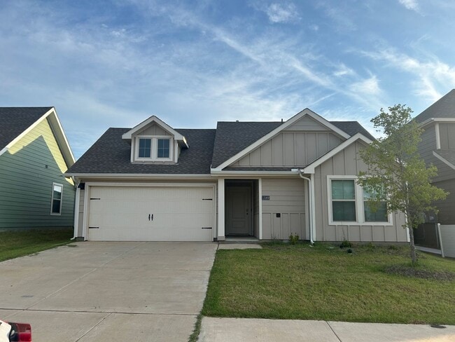 Primary Photo - 3 Bedroom 2 Bath