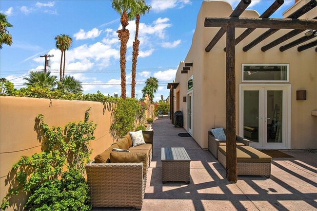 Building Photo - Desert Retreat with Private Pool, Mountain Views & Courtyard – La Quinta Cove