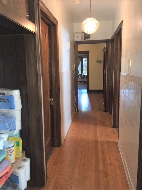 Building Photo - 3939 N Paulina St