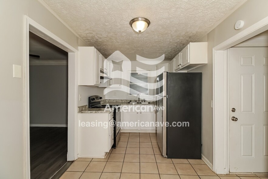 Building Photo - 390 Bud Smith Rd