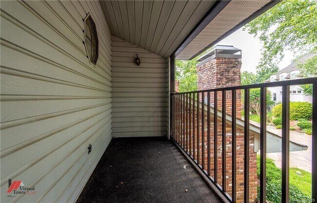 Building Photo - 8917 Glenmora Dr